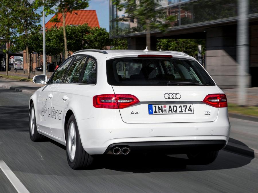  Audi A4 Avant 2.0 TDI Ultra (B8, 8K) 2014 года  (фото 2 из 2)